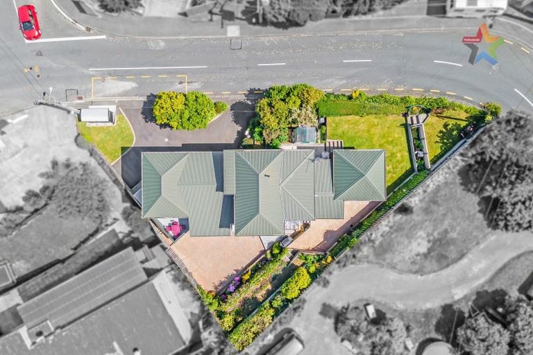 Photo of property in 36a Maungaraki Road, Korokoro, Lower Hutt, 5012