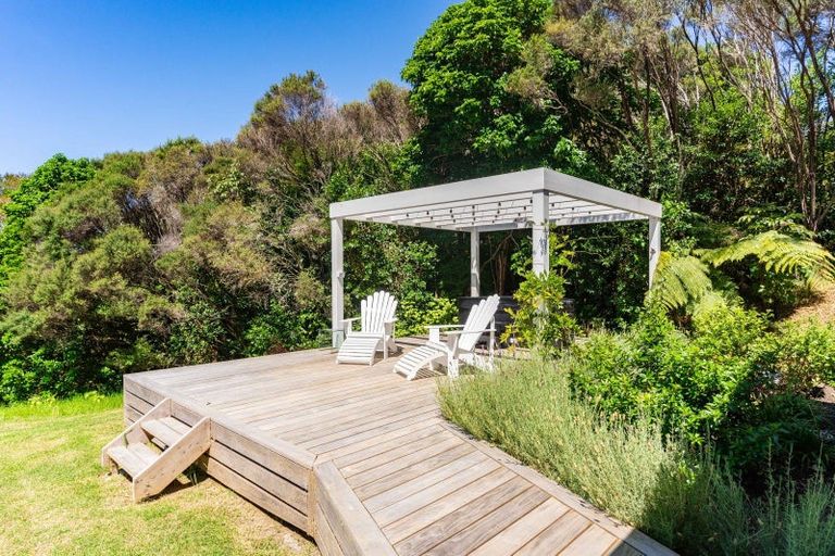 Photo of property in 384 Tara Road, Mangawhai, Kaiwaka, 0573