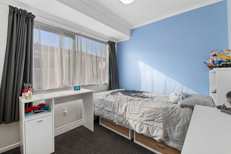 Photo of property in 17 Mansfield Road, Owhata, Rotorua, 3010