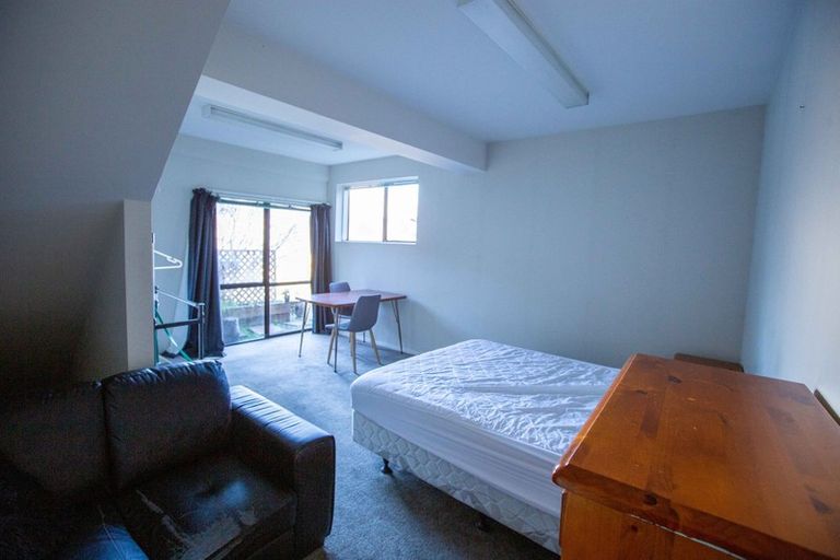 Photo of property in 7b Caples Place, Fernhill, Queenstown, 9300