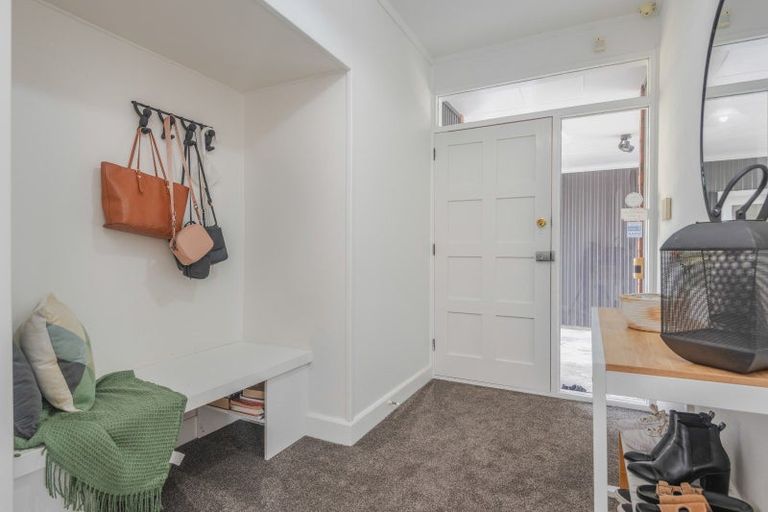 Photo of property in 108 Buick Crescent, Awapuni, Palmerston North, 4412