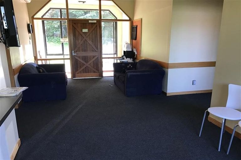 Photo of property in 21 Park Street, North Dunedin, Dunedin, 9016