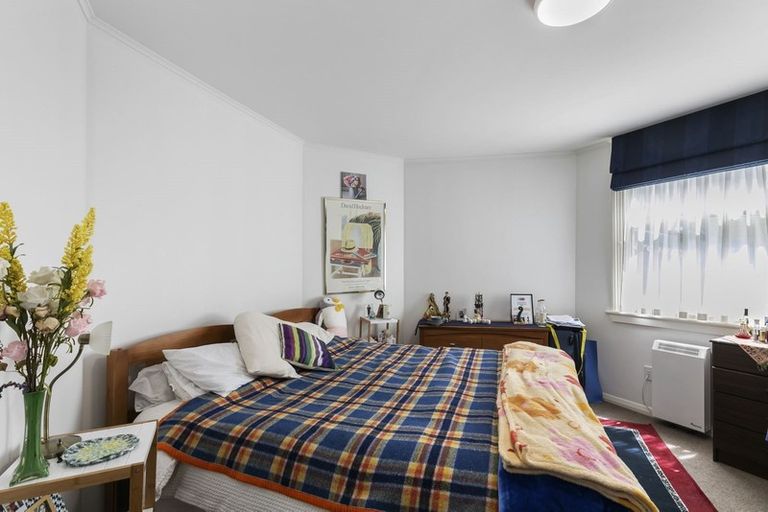 Photo of property in 106 Hill Street, Thorndon, Wellington, 6011