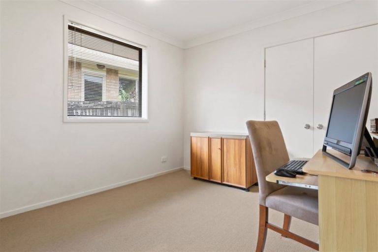 Photo of property in 24a Mcleod Road, Henderson, Auckland, 0612