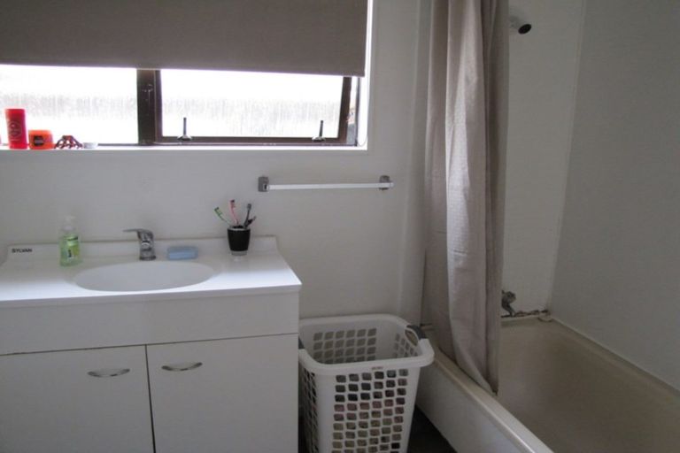 Photo of property in 2/36 Rotokawa Street, Taupo, 3330