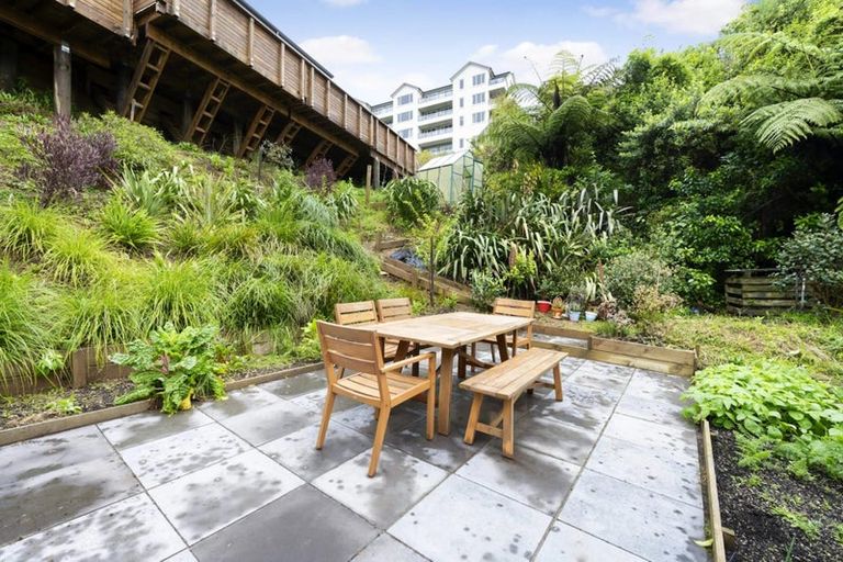 Photo of property in 150 Fraser Avenue, Johnsonville, Wellington, 6037