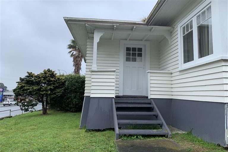 Photo of property in 222 East Tamaki Road, Otara, Auckland, 2023