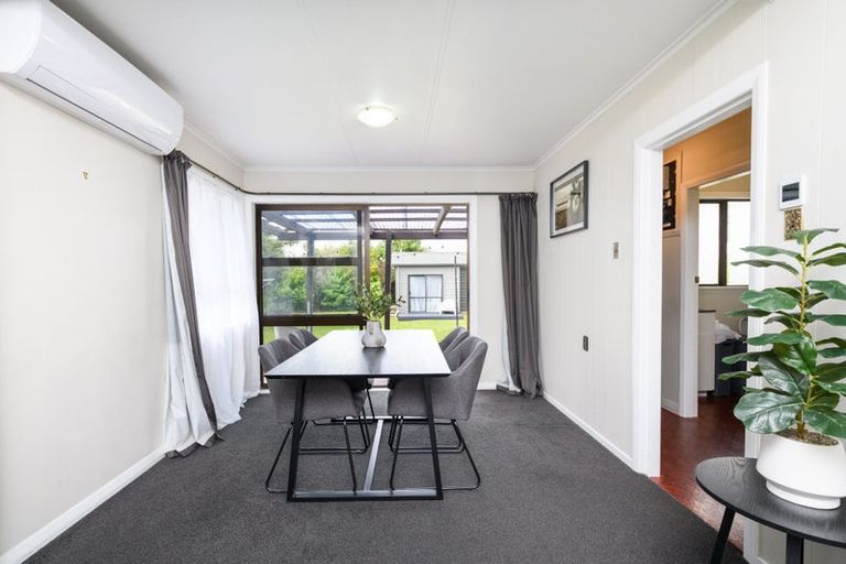 Photo of property in 5 Carey Street, Longburn, Palmerston North, 4412