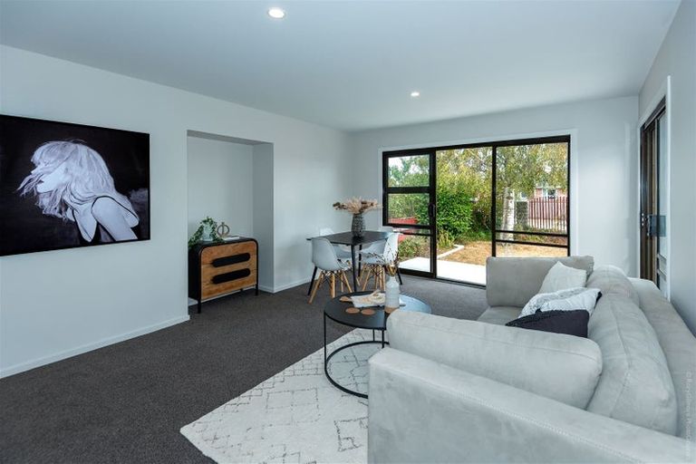 Photo of property in 45 Vivian Street, Burwood, Christchurch, 8083
