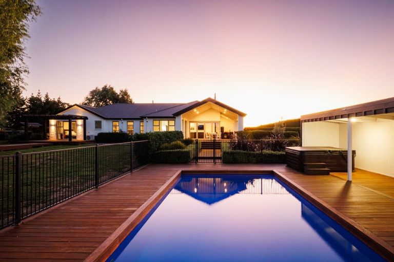 Photo of property in 737 Stoney Creek Road, Bunnythorpe, Palmerston North, 4470