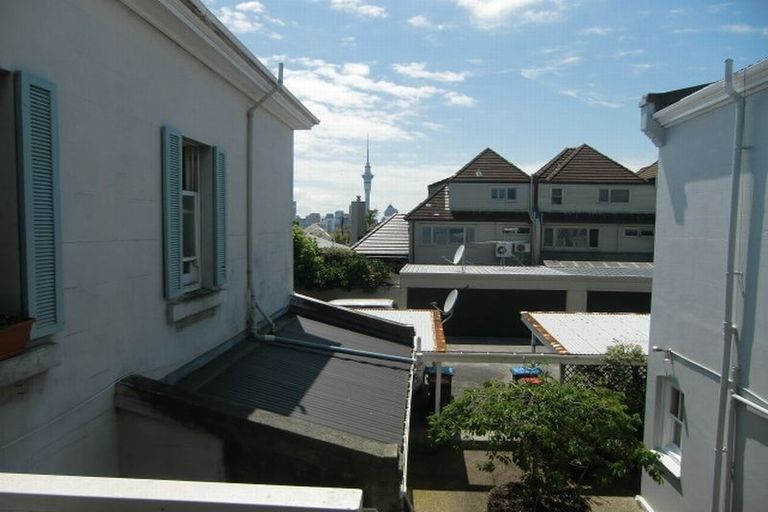 Photo of property in 2/209 Ponsonby Road, Ponsonby, Auckland, 1011