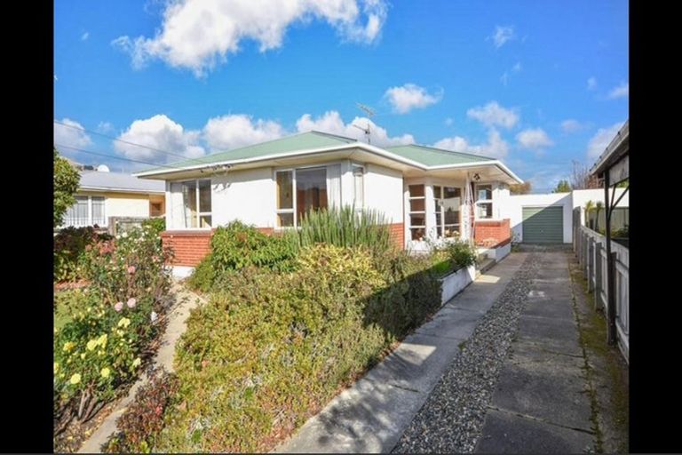 Photo of property in 32 Mcdonald Street, Mosgiel, 9024