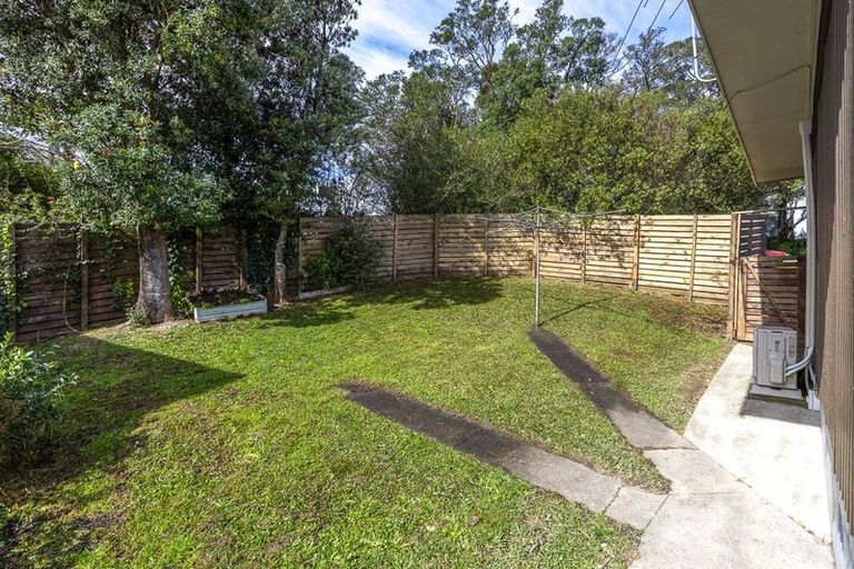 Photo of property in 1/34 Mayfield Road, Glenfield, Auckland, 0629
