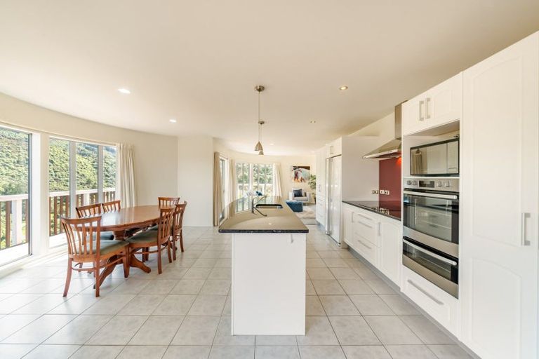 Photo of property in 23 Garrett Place, Riverstone Terraces, Upper Hutt, 5018