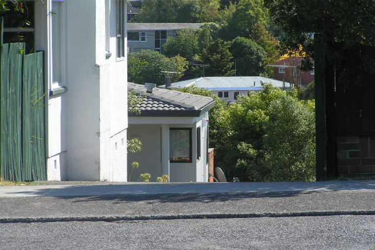 Photo of property in 1/164 Forrest Hill Road, Forrest Hill, Auckland, 0620