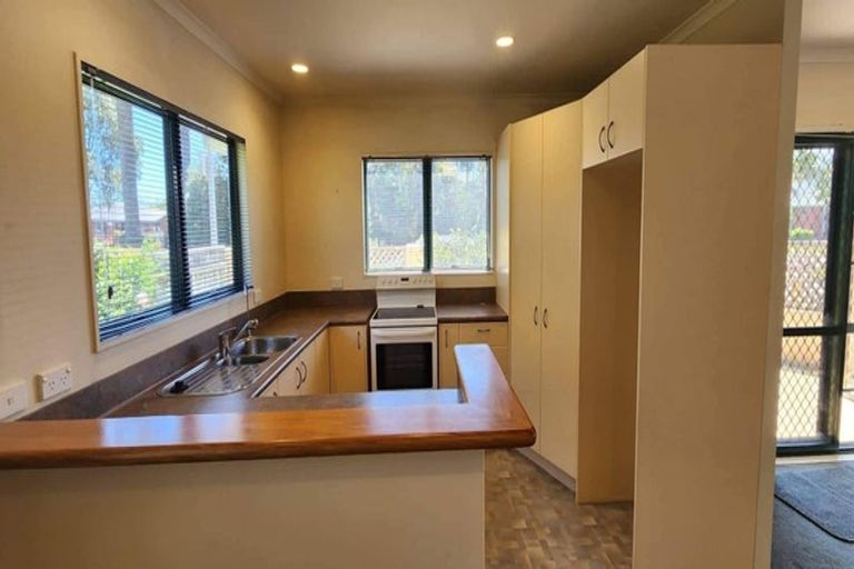 Photo of property in 9a Saint Georges Gate, Whanganui, 4500