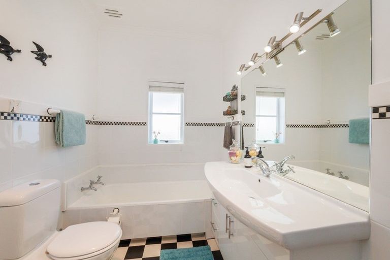 Photo of property in 192 Mill Road, Rongotea, Palmerston North, 4476