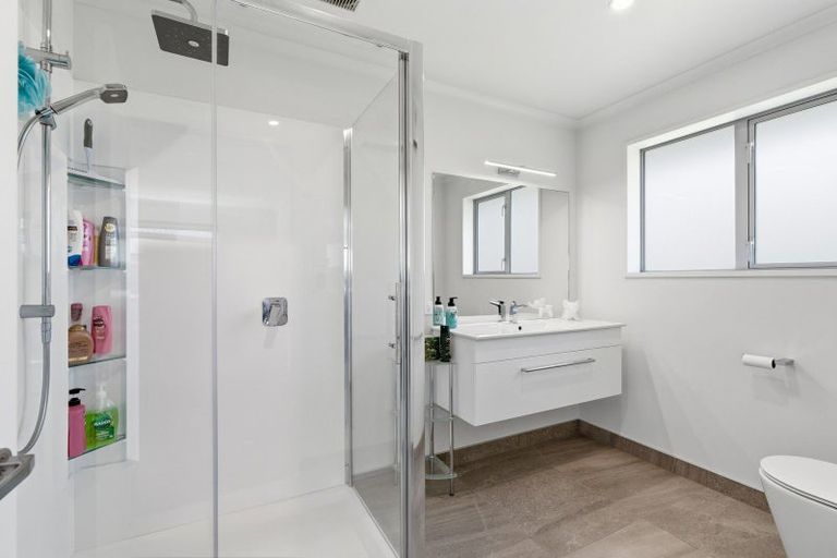 Photo of property in 13 Franks Place, Outram, 9019