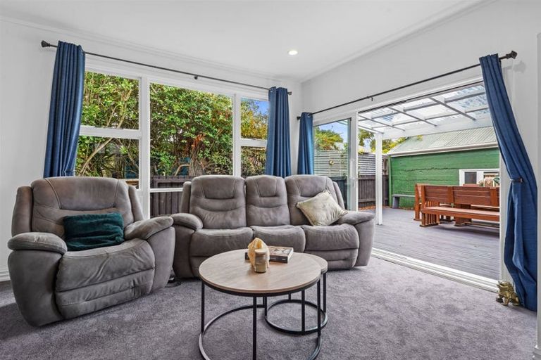 Photo of property in 141 Union Street, New Brighton, Christchurch, 8061