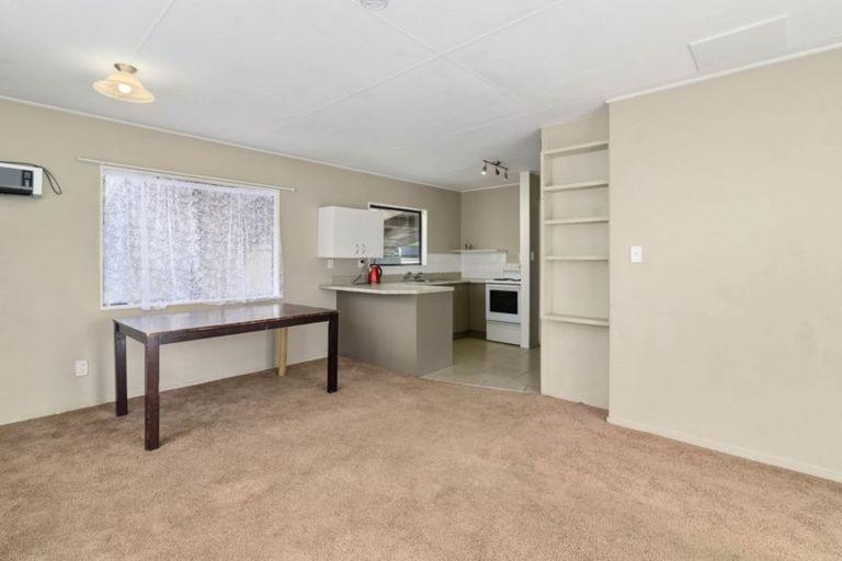 Photo of property in 15a Wharenui Road, Owhata, Rotorua, 3010