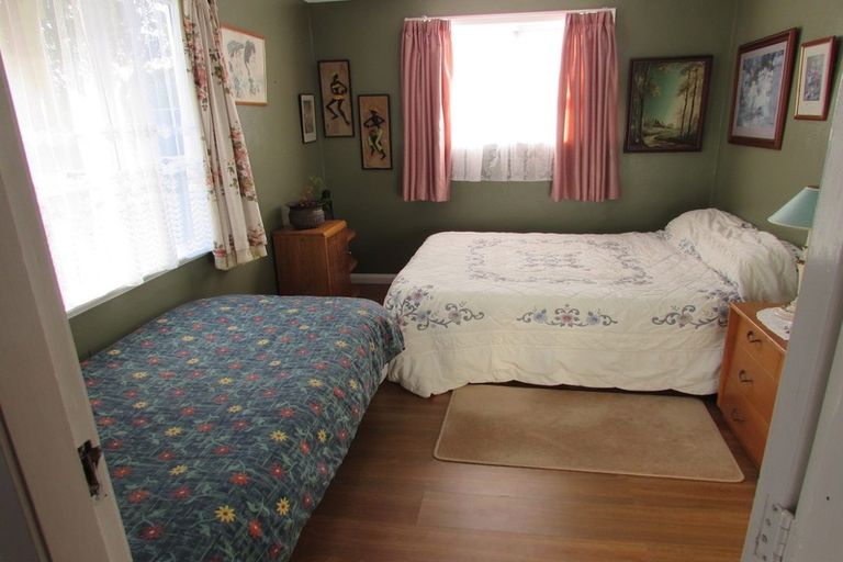 Photo of property in 2 Egmont Street, Patea, 4520