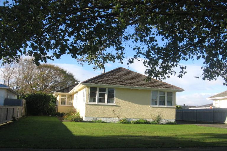 Photo of property in 25 Seddon Street, Takaro, Palmerston North, 4412