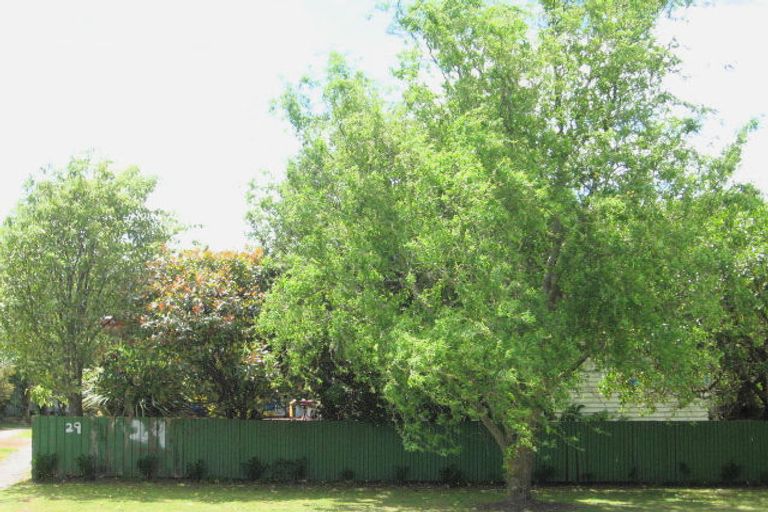 Photo of property in 29 Main Road, Tolaga Bay, 4077