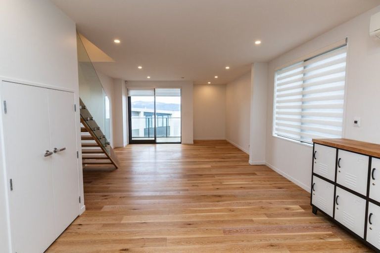 Photo of property in 14/52 High Street, Island Bay, Wellington, 6023