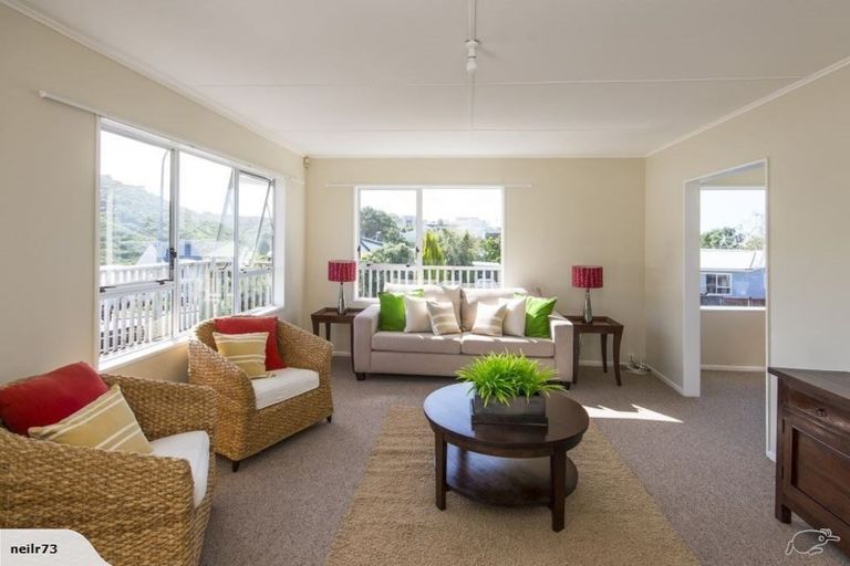 Photo of property in 3 Colorado Grove, Brooklyn, Wellington, 6021