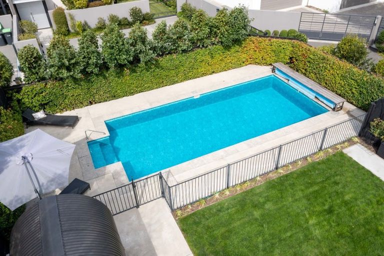 Photo of property in 66 Kahu Road, Fendalton, Christchurch, 8041