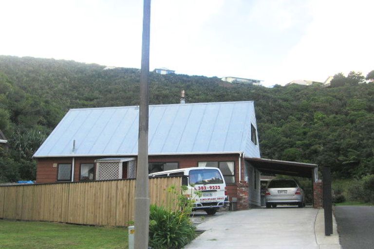 Photo of property in 7 Appleton Place, Karori, Wellington, 6012