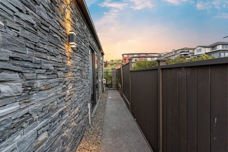 Photo of property in 13 Michael Richard Place, East Tamaki Heights, Auckland, 2016