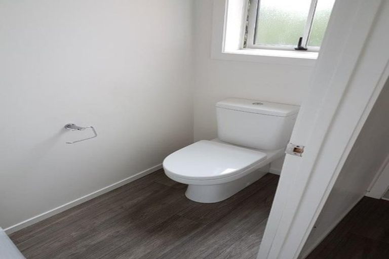 Photo of property in 6 Chiefs Court, Hamilton East, Hamilton, 3216