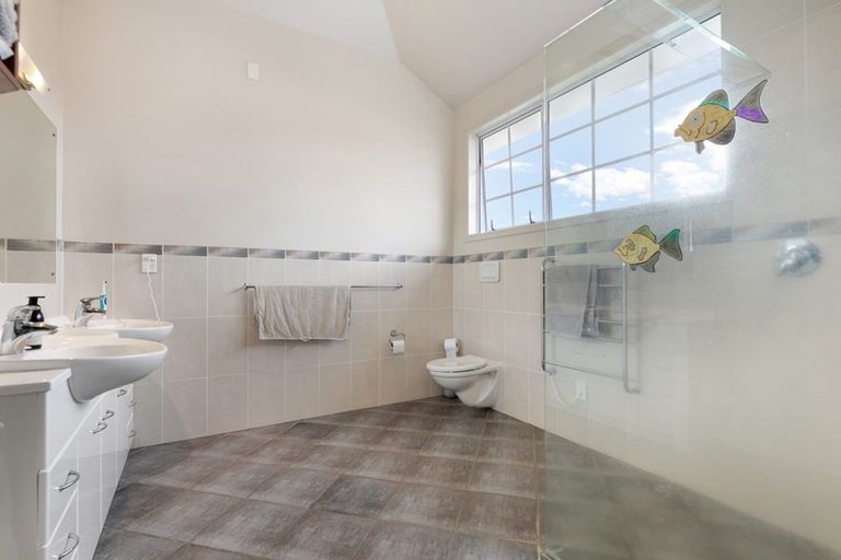 Photo of property in 60a Oxford Street, Te Puke, 3119