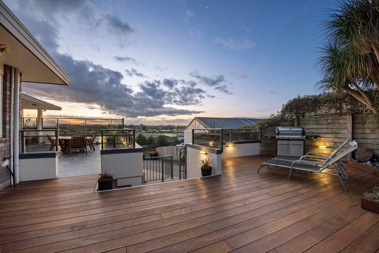 Photo of property in 61 Carlton Street, Bellevue, Tauranga, 3110