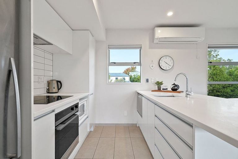 Photo of property in 146 Purchas Street, Edgeware, Christchurch, 8013