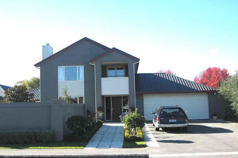 Photo of property in 4 Chepstow Avenue, Fendalton, Christchurch, 8052
