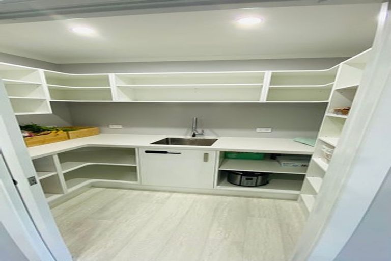 Photo of property in 19 Dinneen Close, Frimley, Hastings, 4120