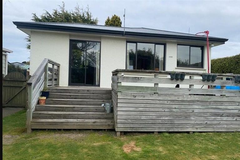 Photo of property in 14 Pine Crescent, Hargest, Invercargill, 9810