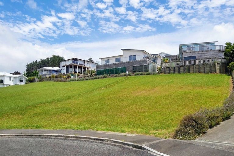 Photo of property in 4 Lori Lane, Coopers Beach, 0420