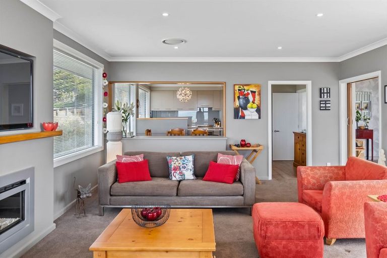 Photo of property in 126 Major Hornbrook Road, Mount Pleasant, Christchurch, 8081