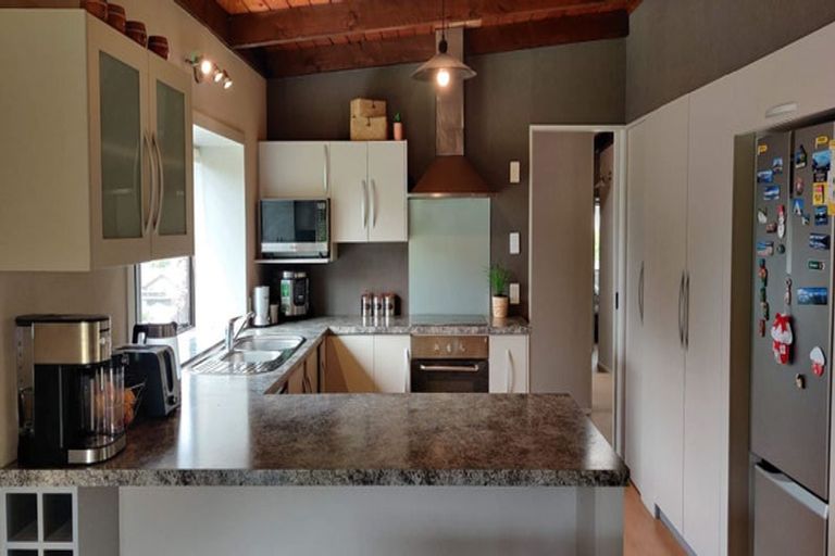 Photo of property in 179 Govett Avenue, Frankleigh Park, New Plymouth, 4310