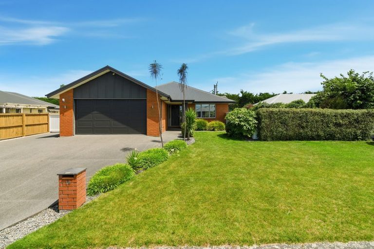 Photo of property in 19 Emerson Lane, Rolleston, 7614