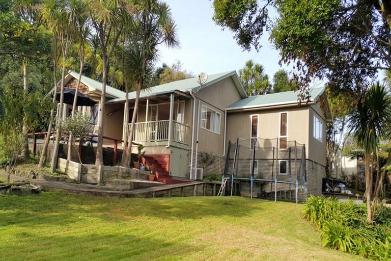Photo of property in 41 Simpson Road, Ranui, Auckland, 0612