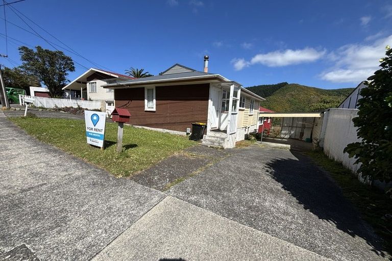 Photo of property in 60a Montreal Grove, Kingston, Wellington, 6021