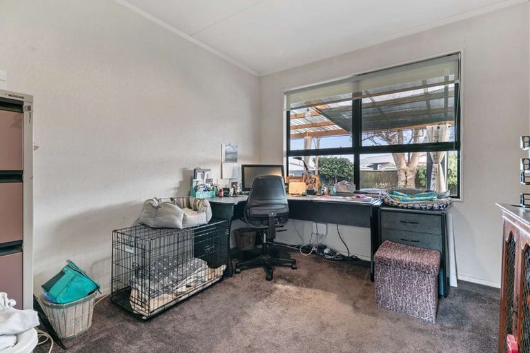 Photo of property in 24 Tennyson Drive, Owhata, Rotorua, 3010