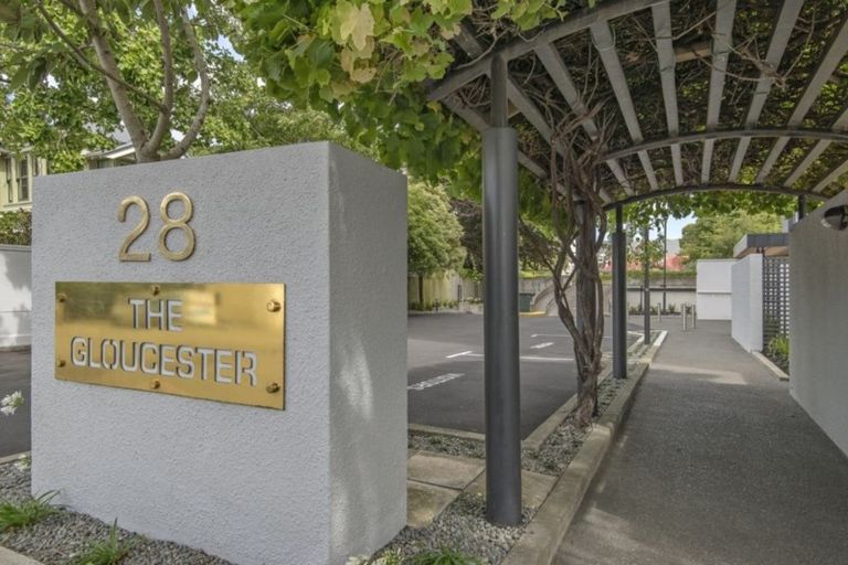 Photo of property in Gloucester Towers, 1/28 Gloucester Street, Christchurch Central, Christchurch, 8013