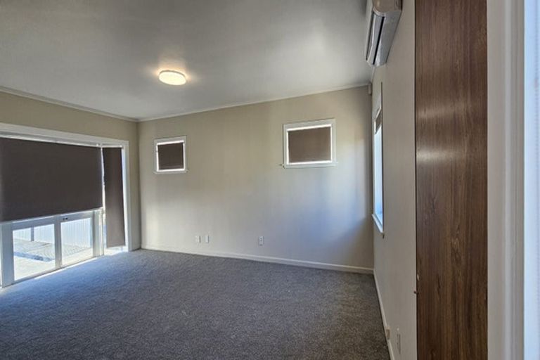 Photo of property in 6 Evelyn Street, Papatoetoe, Auckland, 2025