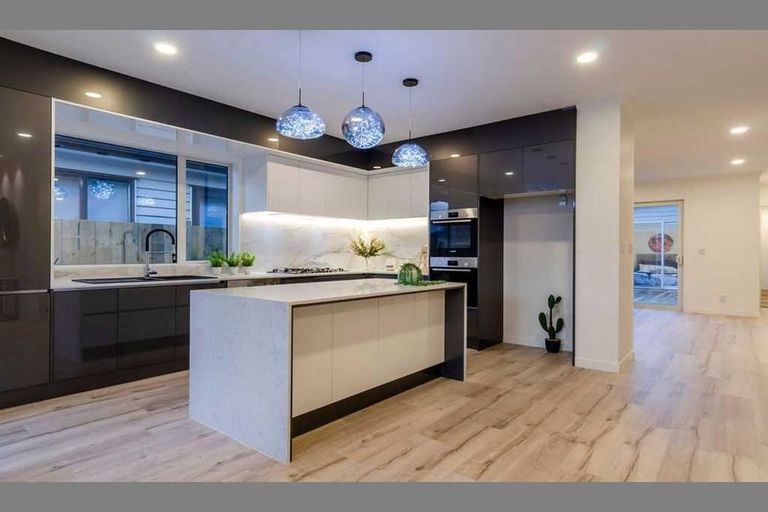 Photo of property in 14 Hangar Lane, Whenuapai, Auckland, 0618