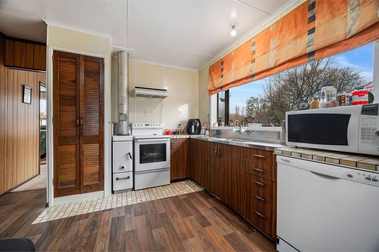 Photo of property in 149 Te Rangitautahanga Road, Turangi, 3334